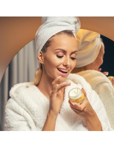 Anti-wrinkle, revitalising... 2
